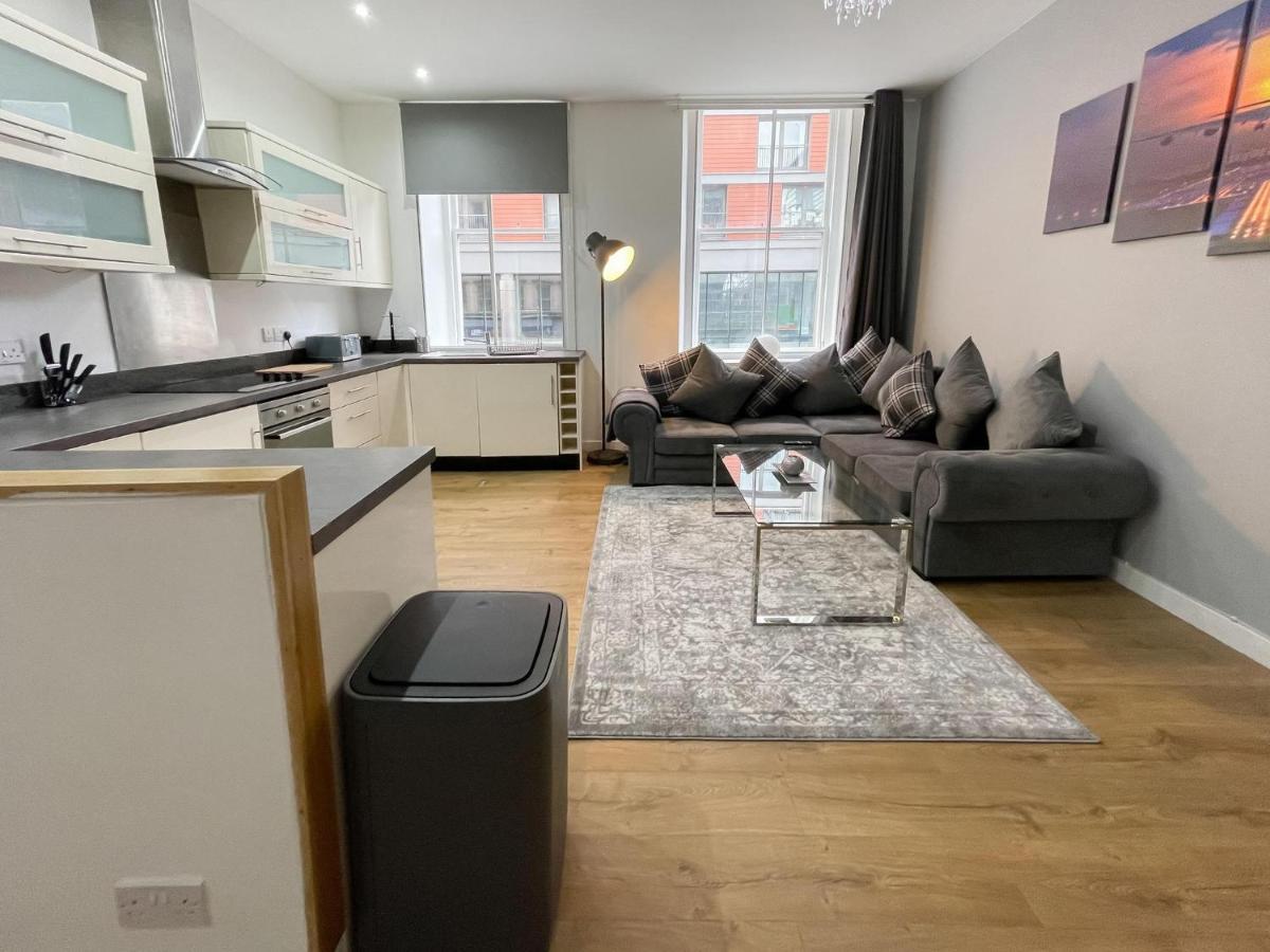 Exquisite 2Br Flat Near Central Train Station Glasgow Bagian luar foto
